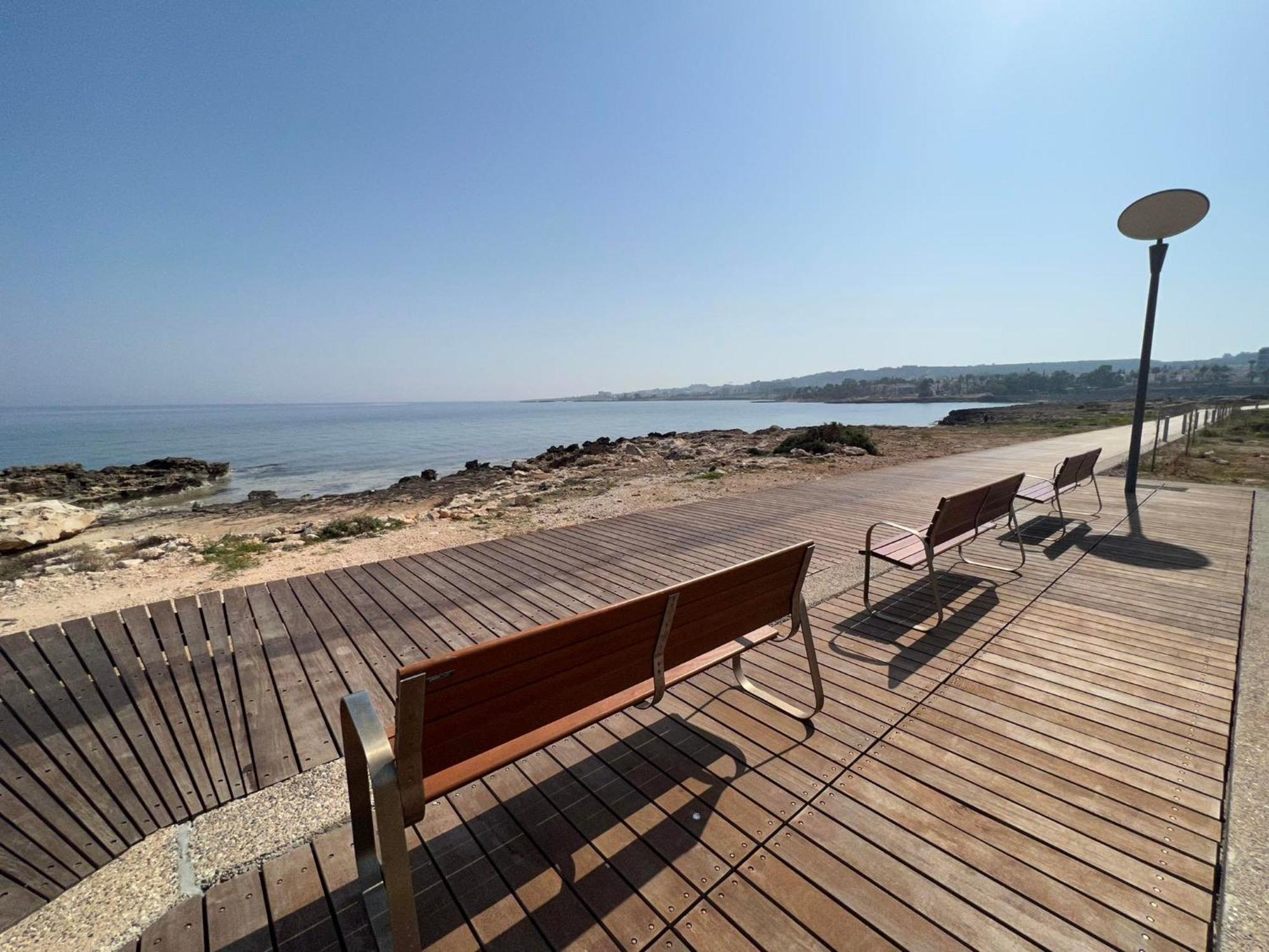 Iliada Beach Hotel โปรทาราส ภายนอก รูปภาพ