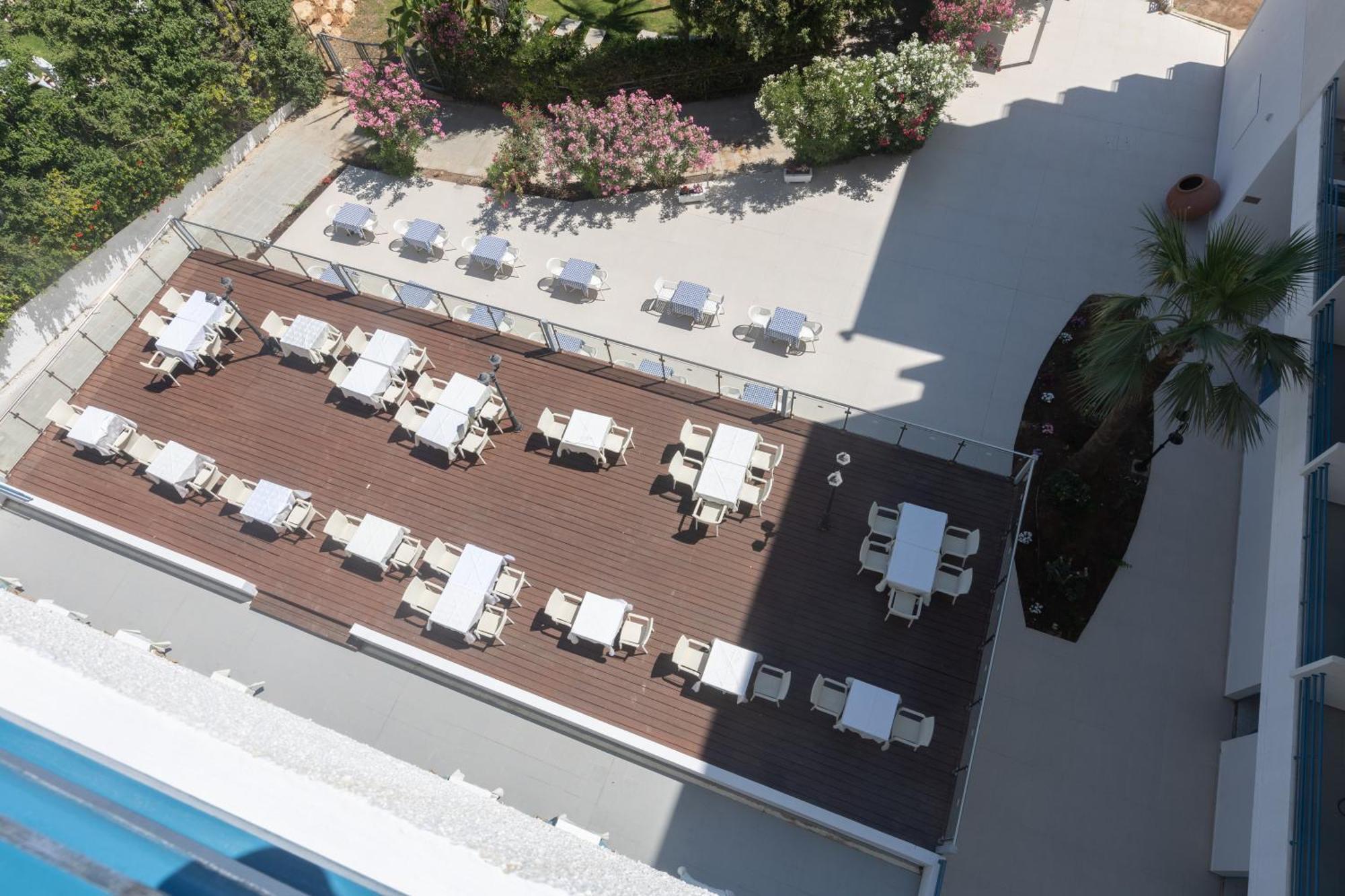 Iliada Beach Hotel โปรทาราส ภายนอก รูปภาพ