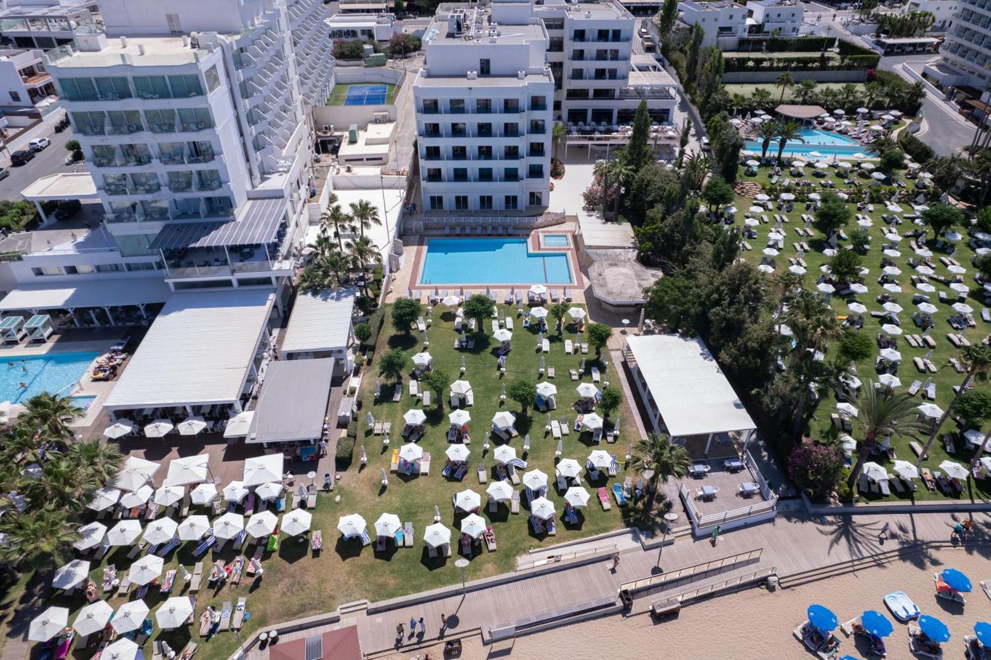 Iliada Beach Hotel โปรทาราส ภายนอก รูปภาพ